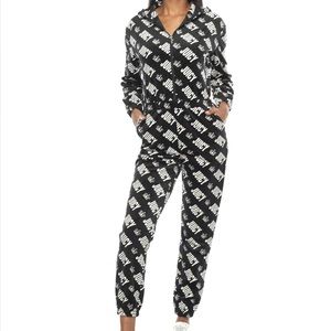 Juicy by Juicy Couture Velour Crown Logo Black Velvet Jumpsuit Hoodie Romper S